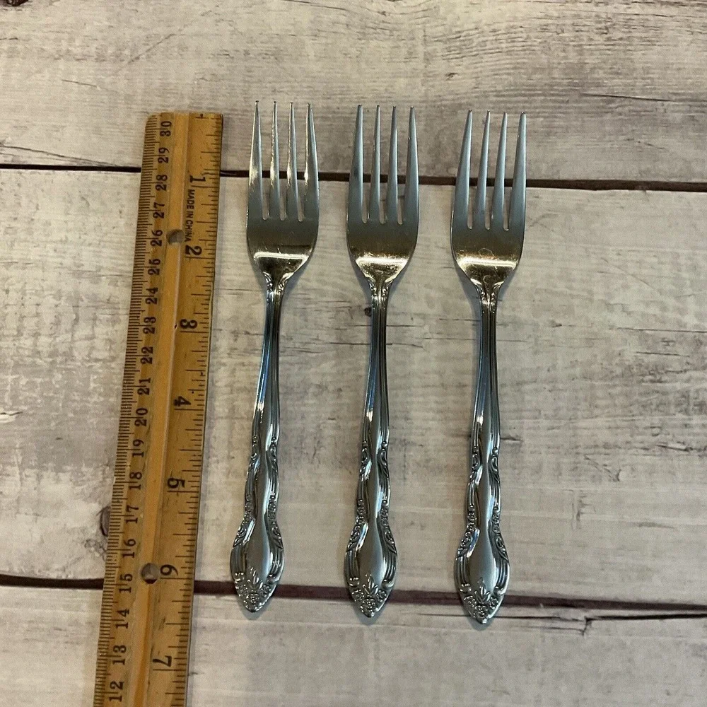 Imperial International Stainless Flatware FLEURETTE 3 Salad Dessert Forks Korea
